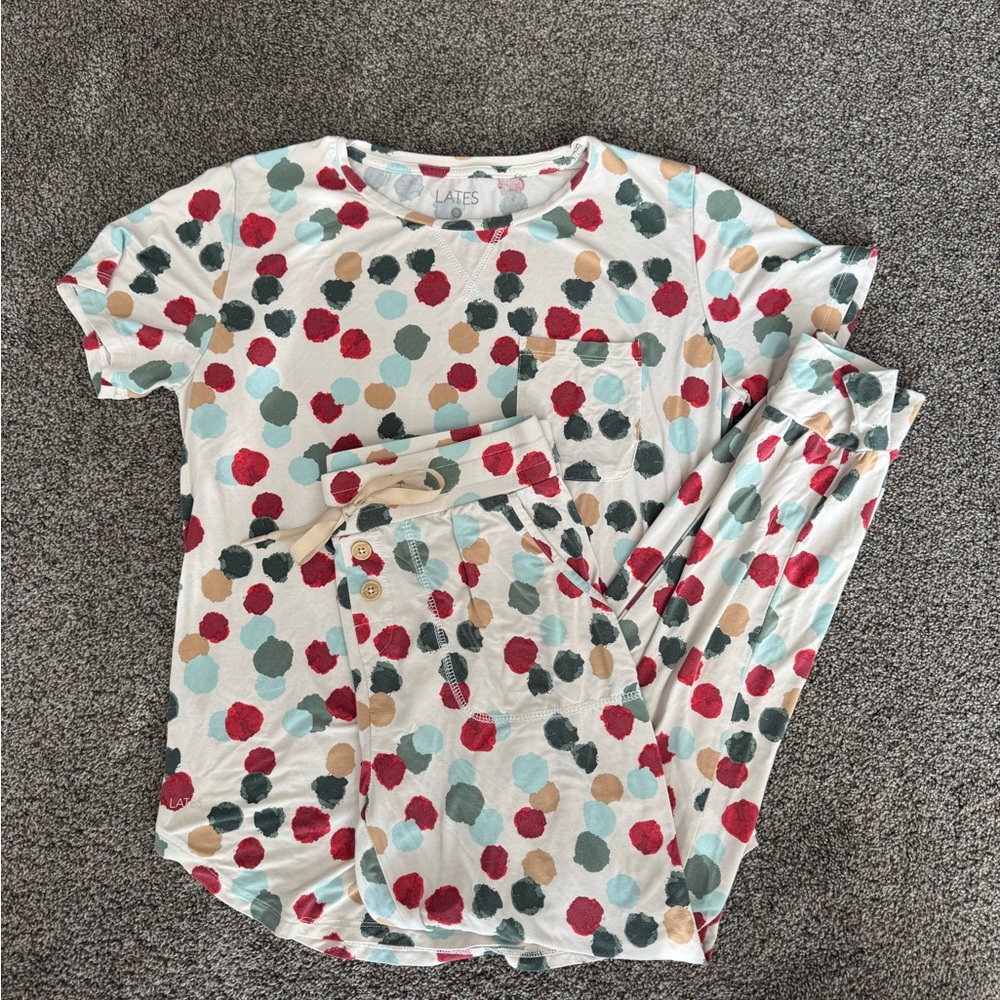 Lates By Kate Women’s S Red Green‎ Polka Dot Jam Set Jogger Pajama Set